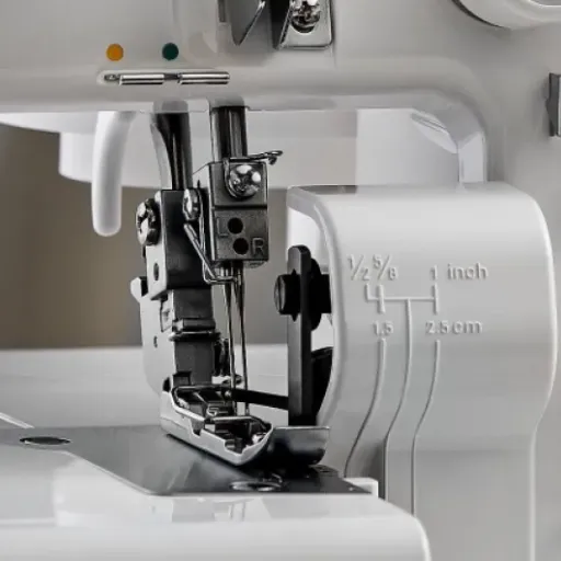 Test Juki MO-654DE : une surjeteuse costaud qui fait sérieusement le job