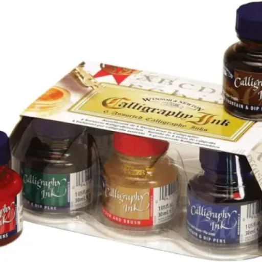 Test Winsor & Newton Encre de Calligraphie 6x30 ml : un bon kit pour se mettre sérieux à la plume